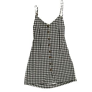 Women’s Black And White Checkered Gingham Plaid Spaghetti Strap Buttoned Dress.